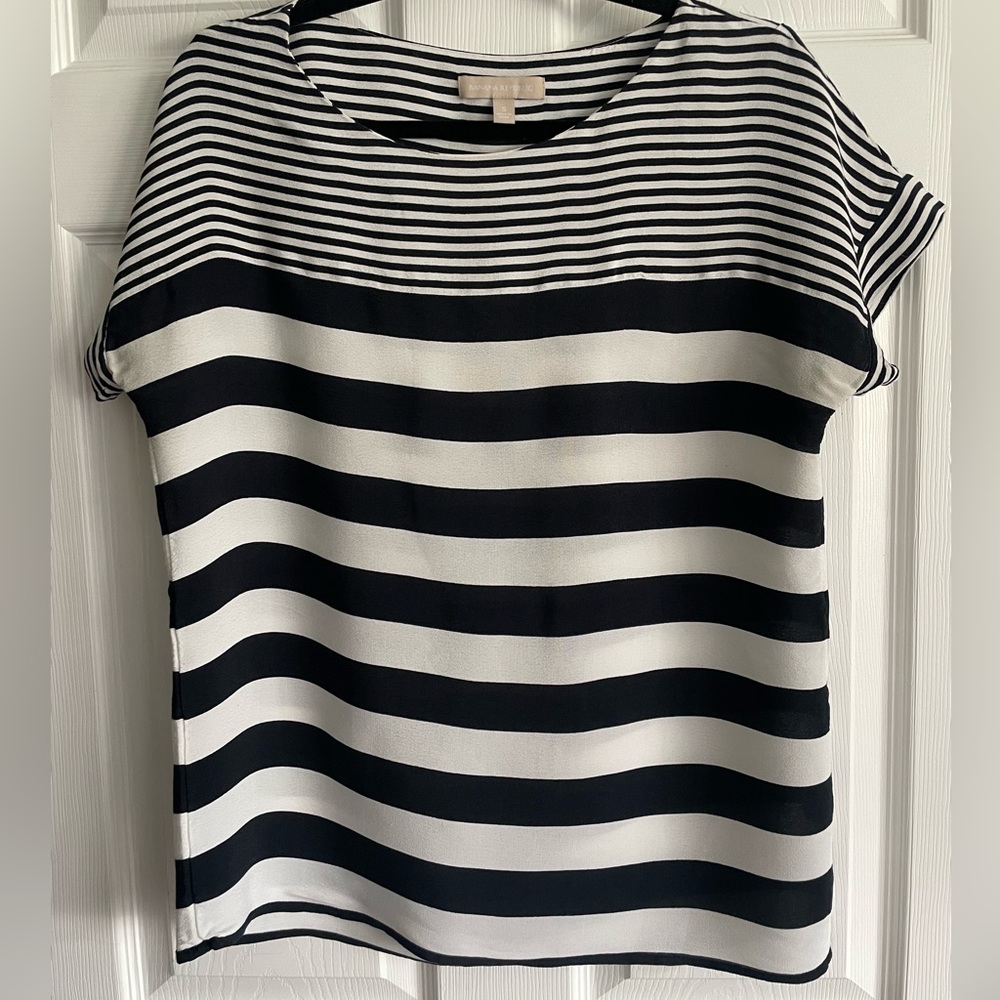 Navy blue and white striped Banana Republic blouse size small